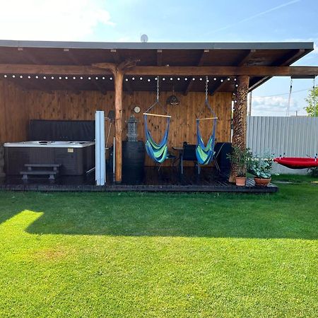 P&P Apartmany Бойнице Екстериор снимка
