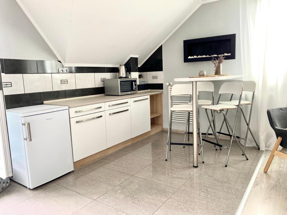 P&P Apartmany Бойнице Екстериор снимка